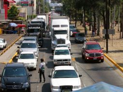 El caos vial en Lázaro Cárdenas se prolongó ayer durante dos horas. A. GARCÍA  /