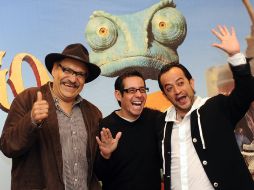 Los actores y el conductor prestaron su voz para la película ''Rango'' que se estrenará en México .EFE  /