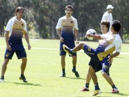 Los jugadores de la UNAM se alistan en la práctica para su siguiente encuentro ante Atlante. NTX  /