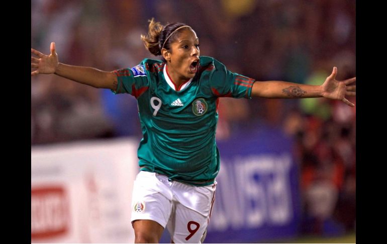 Foto de archivo de Maribel Domínguez quien abrió el marcador a favor de la Selección mexicana. MEXSPORT  /