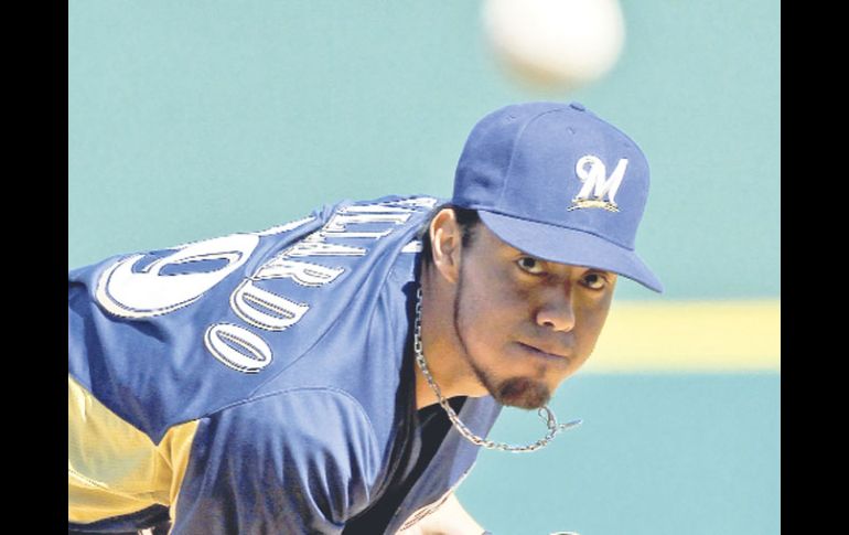 Yovani Gallardo triunfó ante los Rojos de Cincinnati. AP  /