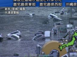 Las aguas causan graves daños a su paso. AFP  /