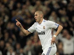 Karim Benzema otrogó la victoria al Real Madrid con doblete, en el duelo ante Hércules. AP  /