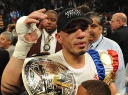 El boxeador Miguel Cotto, tras vencer a Juense Ricardo Mayorga. AFP  /