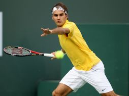 Roger Federer vence sin problemas al ruso Igor Andreev. AFP  /