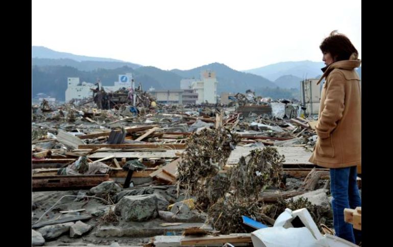 Japón ha sido devastado por réplicas posteriores al terremoto del viernes. EFE  /