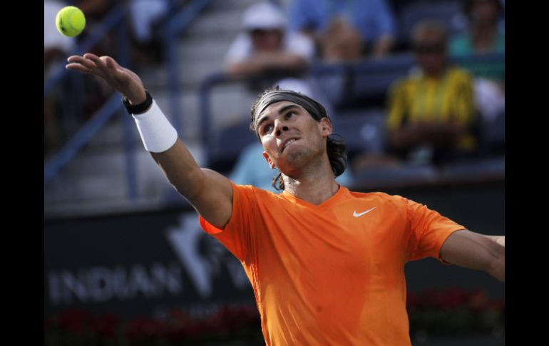 Rafael Nadal eliminó en tercera ronda al estadounidense Ryan Sweeting, y con el triunfo mejoró su récord en Indian Wells a 28-4. AP  /