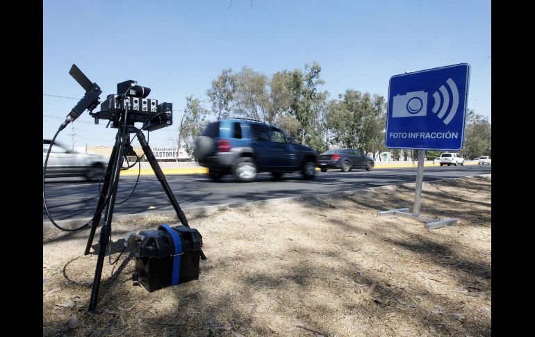 En marzo y abril el foto-radar solamente emitirá apercibimientos a los conductores que excedan la velocidad. A. CAMACHO  /