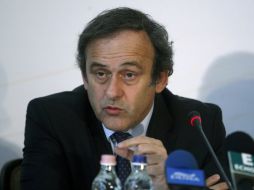 El presidente de la UEFA, Michel Platini, en rueda de prensa. ARCHIVO  /