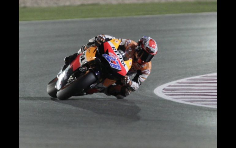 Casey Stoner sigue siendo el más rápido en la segunda práctica de Moto GP. AP  /