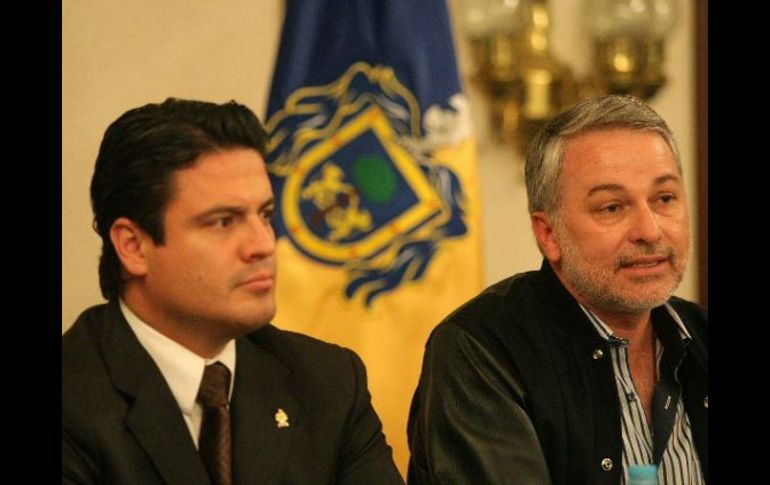 El presidente municipal de Guadalajara Aristóteles Sandoval y el gobernador del Estado Emilio González. ARCHIVO  /