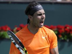 Rafael Nadal celebra un punto ante su contrincante Del Potro en seminfinal del Indian Wells. EFE  /