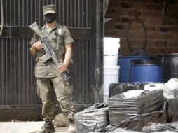 El personal militar recibió un llamado y asistió al lugar. ARCHIVO  /