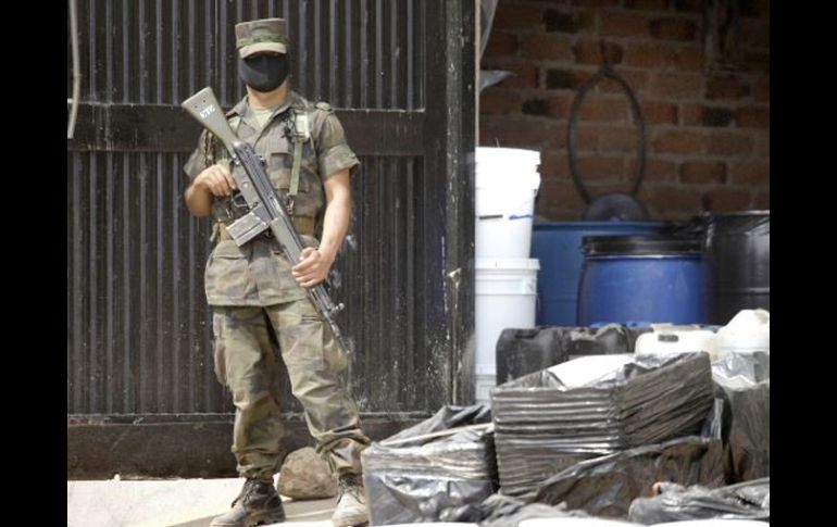 El personal militar recibió un llamado y asistió al lugar. ARCHIVO  /