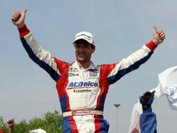 El piloto Patrick celebra su victoria en NASCAR, Monterrey. MEXSPORT  /