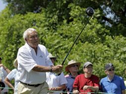 Arnold Palmer fue la leyenda del golf por haber sido cuatro veces campeón del Masters y con 62 títulos de la PGA. AP  /