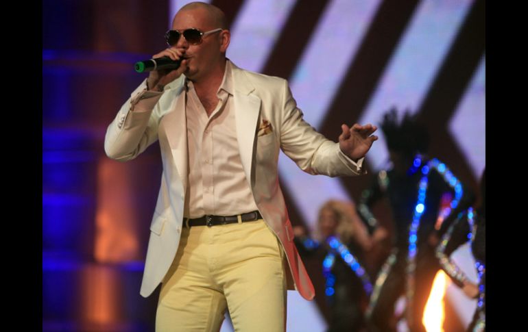 El cantante Pitbull es candidato a siete premios Billboard de la Música Latina. EFE  /