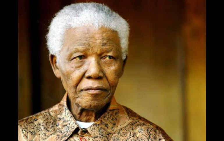 A lo largo de cuatro décadas Mandela ha recibido más de 250 premios y reconocimientos internacionales. EFE  /