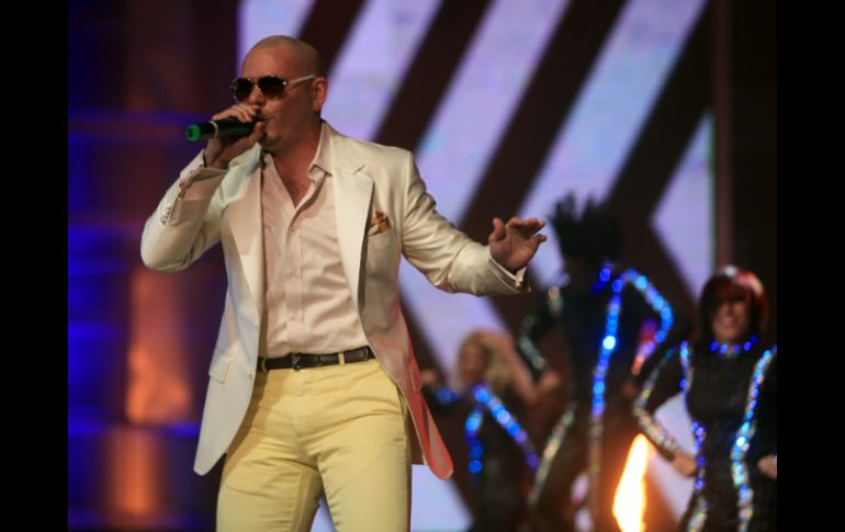 Pitbull es uno de los artistas que lidera las nominaciones. EFE  /