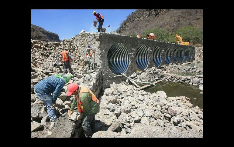 Las obras realizadas en la presa de Arcediano quedarán suspendidas de manera indefinida. ARCHIVO  /