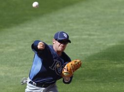 El jugador de cuadro, Joe Inglett, de los Rays de Tampa Bay durante un entrenamiento. EFE  /