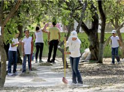 Las obras de limpieza se realizaron ayer en las colonias Seattle, Los Maestros, Tepeyac y El Capullo, en Zapopan. E. BARRERA  /