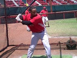 Victor Díaz durante el entrenamiento de los Rojos del Águila de Veracruz. Foto tomada de la página web del equipo.  /