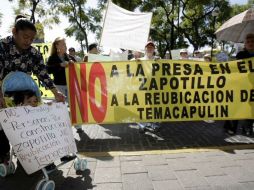 En varias movilizaciones habitantes de las poblaciones afectadas han pedido el cese de la construcción de la Presa El Zapotillo.ARCHIVO  /