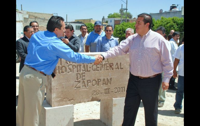 Con la colocación de la primera piedra, este lunes arrancó formalmente la ampliación del Hospital General de zapopan. ESPECIAL  /