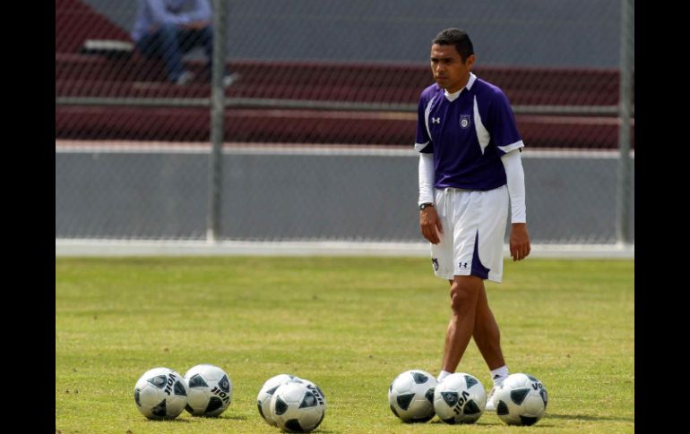 A Morales le emociona regresar a jugar un partido oficial al Jalisco, que durante años fue su casa. MEXSPORT  /