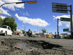 El Ayuntamiento pretende arrancar en abril la repavimentación en las primeras cuatro avenidas. A. CAMACHO  /