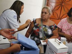 Se han aplicado 35 mil vacunas y el jueves llega otra remesa a la ciudad. REUTERS  /