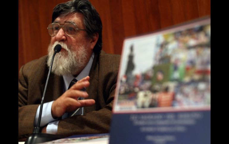 El antropólogo Andrés Fábregas Puig presentó su libro “Lo Sagrado del Rebaño”. A. HINOJOSA  /