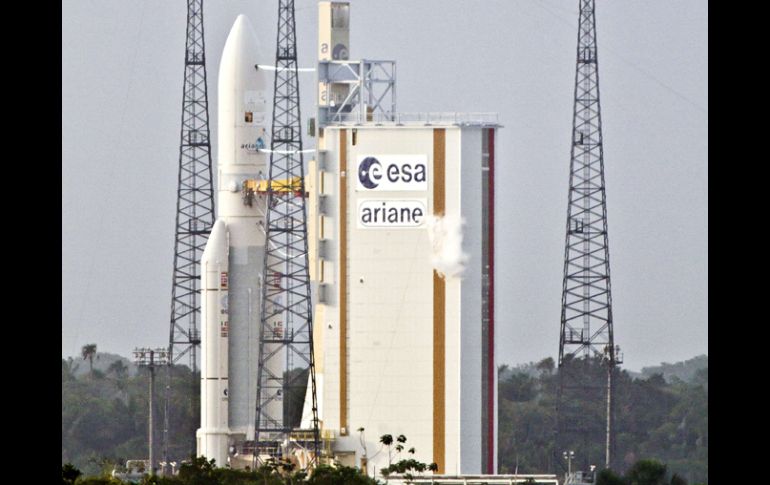 Este Ariane-5 debía poner en órbita el satélite militar Yahsat Y1A. AFP  /