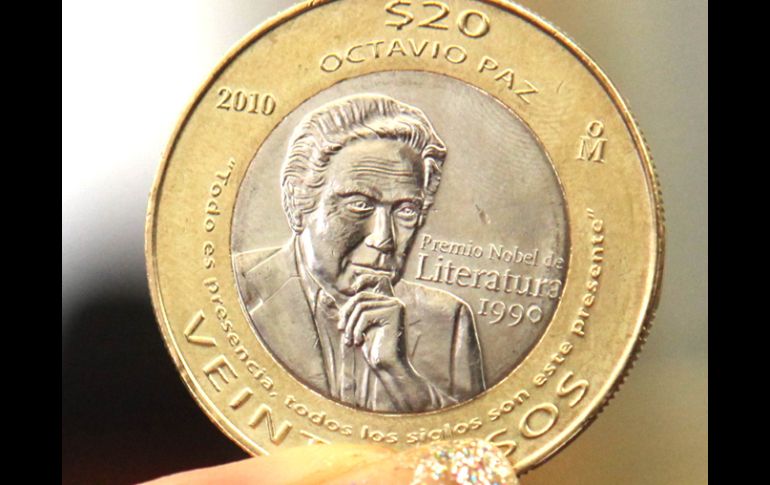 Con la moneda se celebran 20 años de que Octavio Paz obtuvo el Premio Nobel de Literatura.EL UNIVERSAL  /