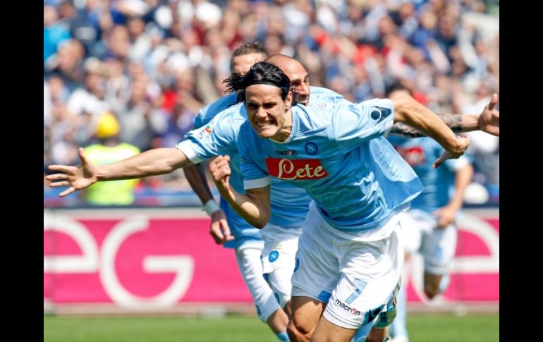 Edinson Cavani volvió a empatar por intermedio de un tiro penal a los 82. REUTERS  /