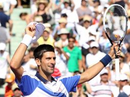 El tenista serbio, Novak Djokovic, celebra su segunda victoria sobre el campeón del mundo, Rafael Nadal. AFP  /