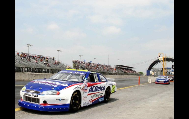 El piloto, Jorge Goeters, durante una carrera de la NASCAR México. MEXSPORT  /