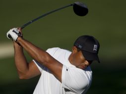 El golfista estadounidense, Tiger Woods, durante una práctica. AP  /