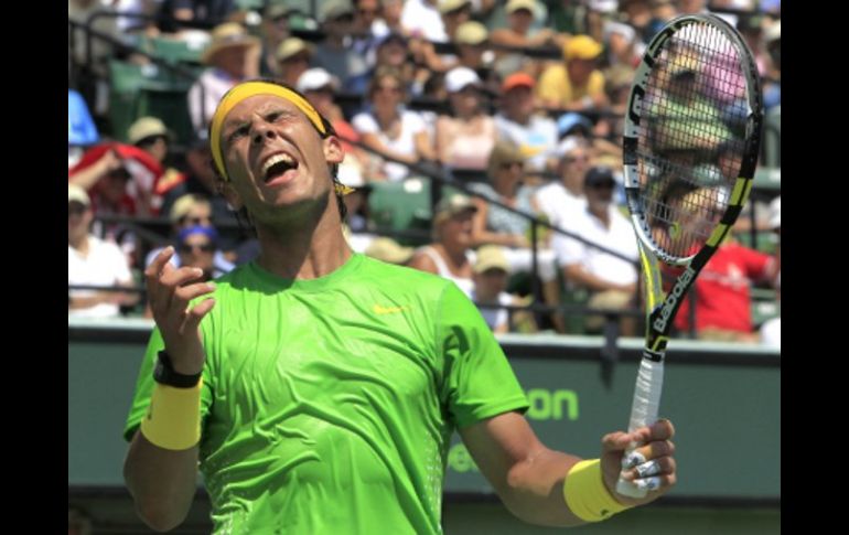 Reacción de Nadal al ser derrotado por Djokovic en el Masters 1000 de Miami. NTX  /