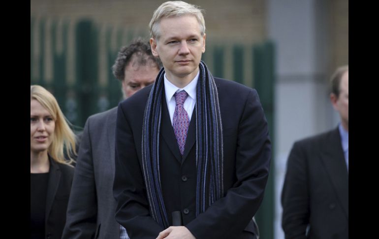 Assange, afirma el ex colaborador, ha tornado a convertirse en una estrella pop. EFE  /