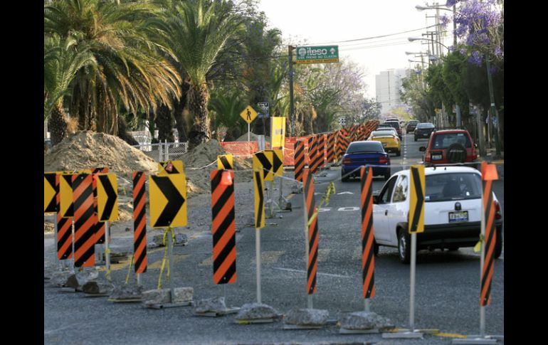 Entre miércoles y viernes arrancan los cuatro frentes de obra en avenidas tapatías. E. BARRERA  /