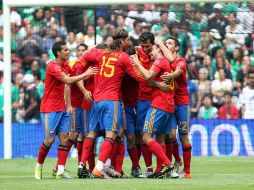 Foto de archivo de los juadores de España celebrando un gol. MEXSPORT  /