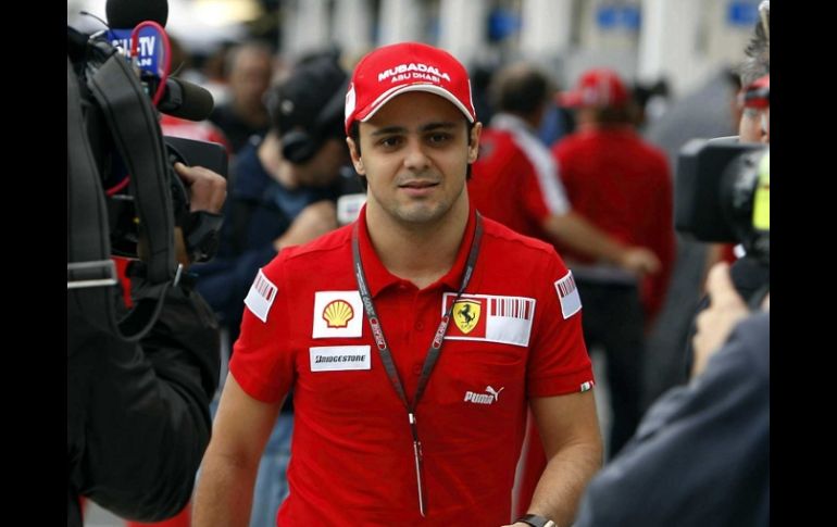 El piloto brasileño, Felipe Massa, de la escudería Ferrari, durante el GP de Brasil. MEXSPORT  /