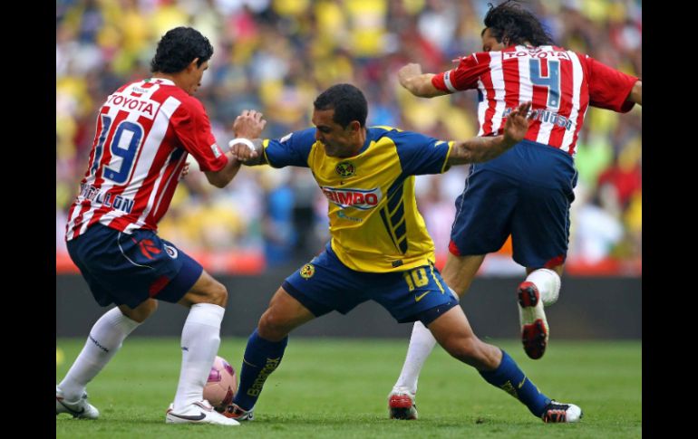 Es evidente que para este Clásico, el nivel futbolístico de los dos equipos no es el óptimo. MEXSPORT  /