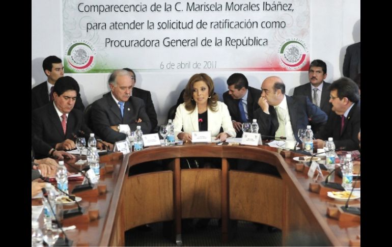 Ayer, la funcionaria debió comparecer ante las comisiones de la Cámara Alta. EFE  /