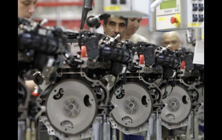 Nissan reprogramará la producción del mes de abril en sus plantas de Cuernavaca y Aguascalientes. ARCHIVO  /