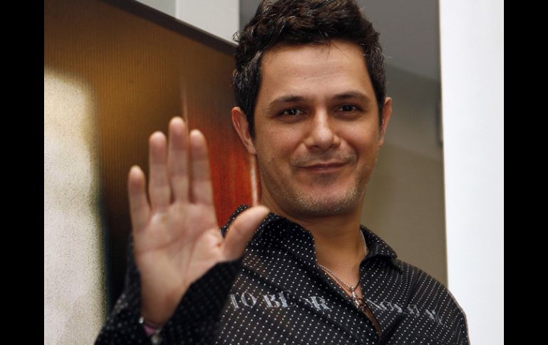 Alejandro Sanz se dijo “dichoso” al ser reconocido por el Gobierno español. EL UNIVERSAL  /