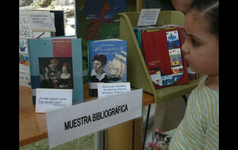 La literatura infantil invadió la librería ''Rosario Castellanos''. ARCHIVO  /