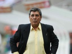 Habrá que reconocerle a Carlos Reinoso el haber dado la cara después de la derrota del América en el Clásico. MEXSPORT  /